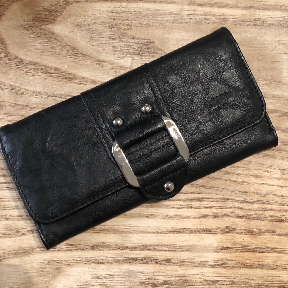 Women’s Black Faux Leather Wallet